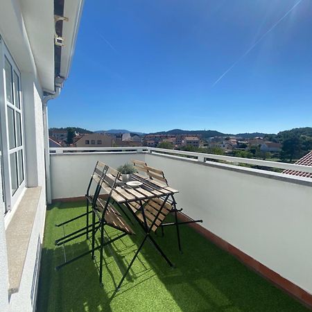 Avenida 37 Apartment Caldas De Reis Bagian luar foto