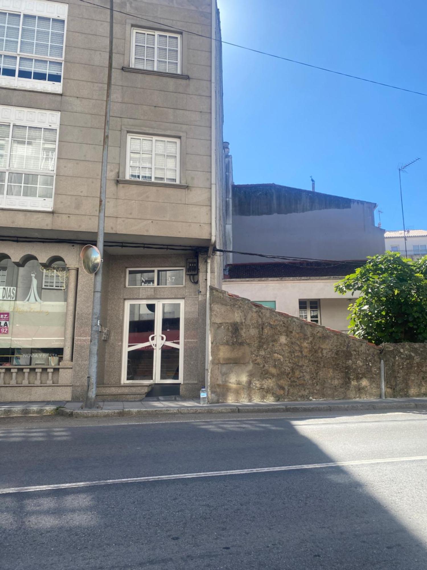 Avenida 37 Apartment Caldas De Reis Bagian luar foto